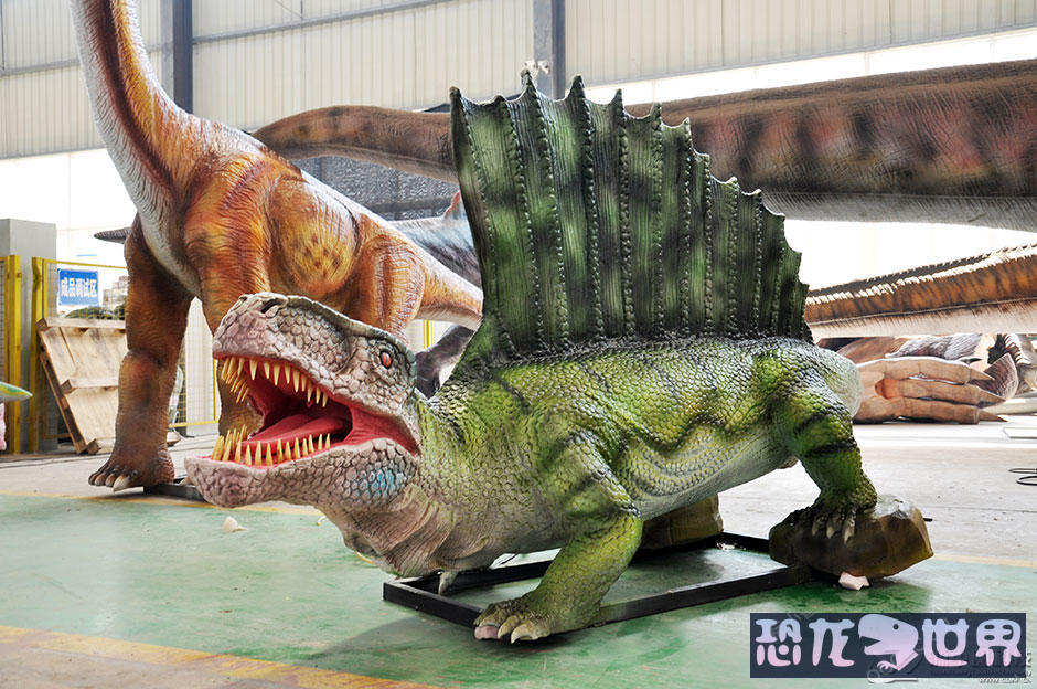 异齿龙（仿真恐龙）	(异齿龙模型)